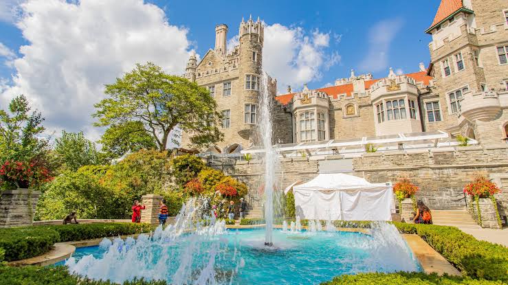 A visit to casa loma - things to do in Toronto Canada